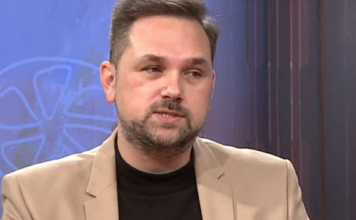 GRČEVI U NOGAMA MOGU BITI ZNAK BOLESTI! Profesor Medicinskog fakulteta objasnio kako da prepoznate da li ste u OPASNOSTI