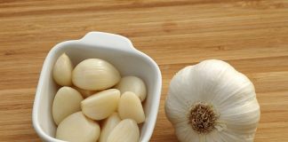 Bijeli luk je čudotvoran lijek: Ali ovih 5 grupa ljudi ne smiju da ga jedu!
