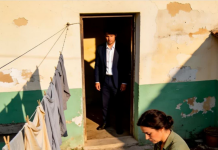 „Skrivene suze i istinska predanost: Ethan i Lily“