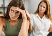 Zašto deca u starosti prekidaju kontakt s majkom? 4 obrasca ponašanja koji tiho razaraju odnos