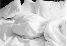 Na 40, 60 ili 90 stepeni? Evo koja temperatura je idealna za pranje posteljine