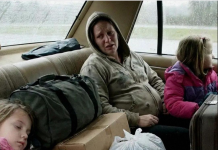 Izbacili su mene i moje tri kćerke jer nisam rodila sina – ali ono što se dogodilo poslije promijenilo je sve