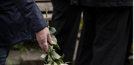 Kada Vam umre član porodice , nikada ne čuvajte ove 4 stvari koje su mu pripadale
