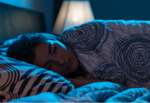 Većina nas prakticira posebno lošu naviku prije spavanja, iako ozbiljno narušava san