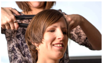 AKO IMATE 50+: Ova frizura vas nemilosrdno postarava – posebno broj 4!