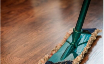 Kada brišete podove u vodu uvek dodajte mrvicu ovog praha, cela kuća će danima mirisati