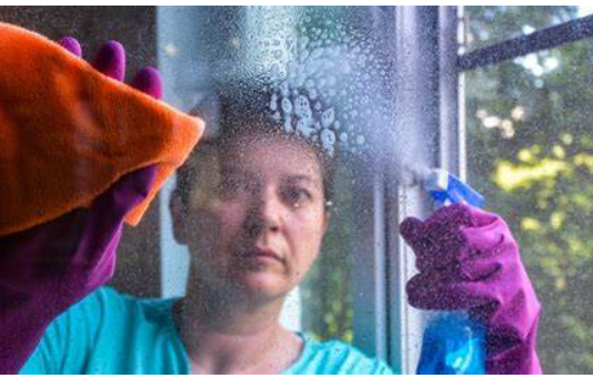 Nema veze s bapskim pričama: Prozore nikada ne perite ovim danima!