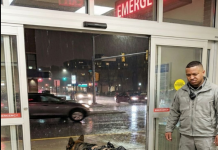 Pas je uletio u bolnicu s torbom — ono što su pronašli unutra dirnulo je sve