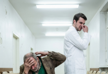 Arogantni doktor ponizio starca pred punom čekaonicom, ne sluteći koga je izbacio