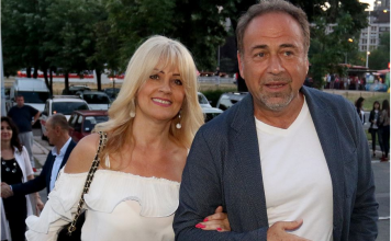 Slavica Rokvić otkrila šta je obećala Marinku pre nego što je izdahnuo: Zbog onoga što je učinila obožava je i pevačev vanbračni sin