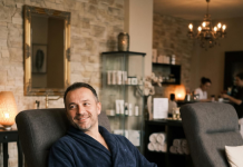 Rekao je da je moj novac i njegov — ali njegova majka je imala drugačije mišljenje